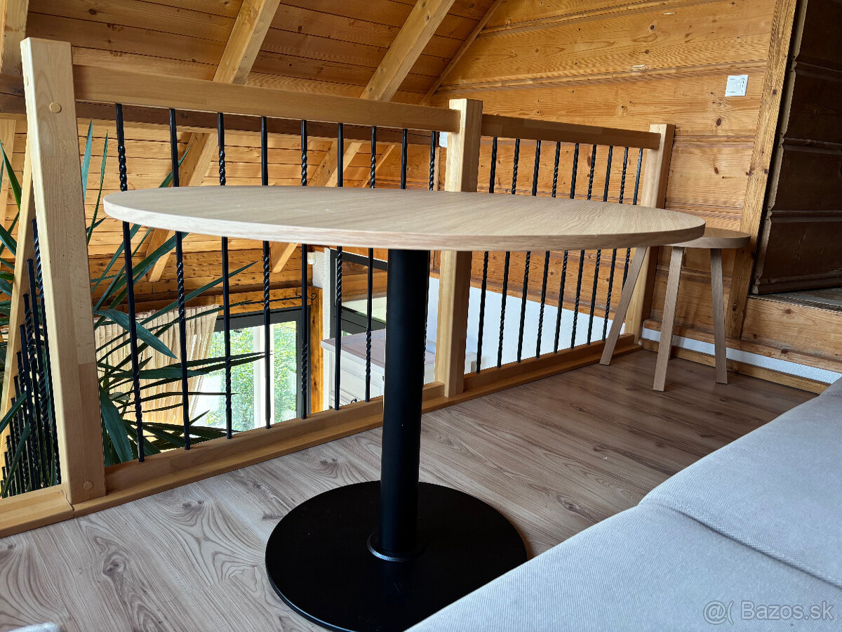 Jedálenský stôl - 2