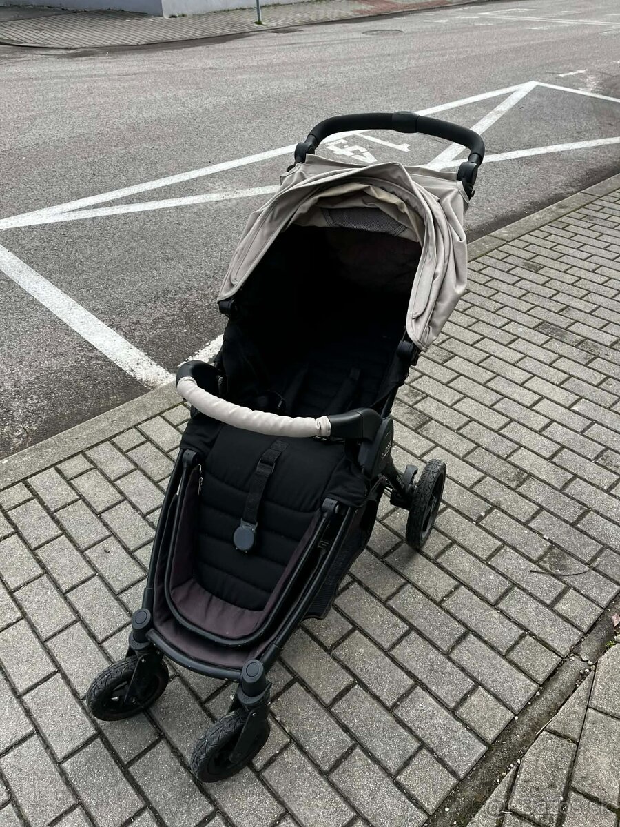 Predam kocik (trojkombinacia) Britax B-Motion Plus - 2