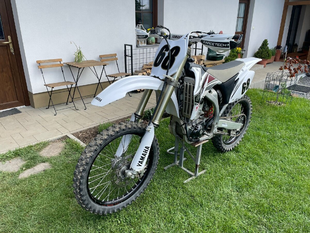 YAMAHA YZ450F