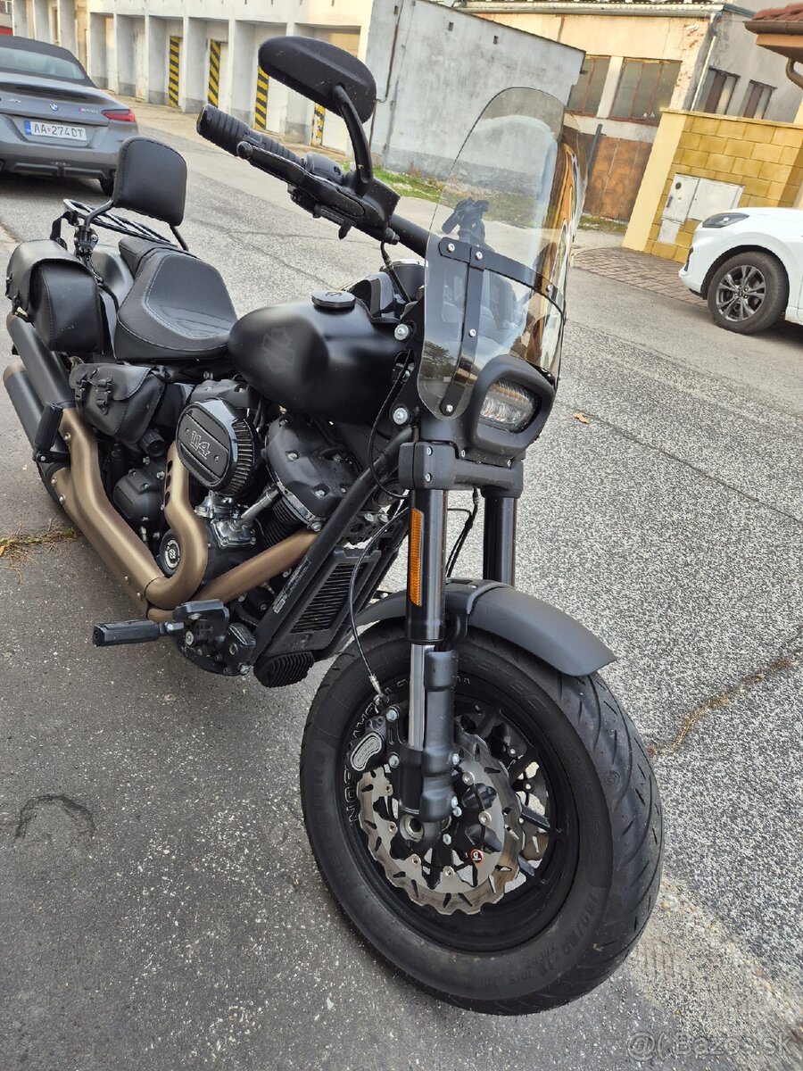 Harley-Davidson Fat Bob 114 (2019) – Bohatá Custom výbava - 2