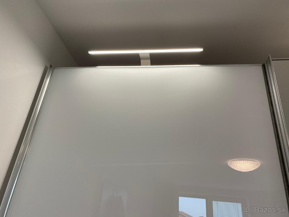 Šatníková skriňa - 2