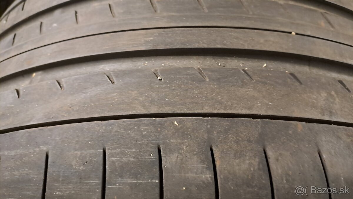 Predám 2ks jazdené letné 295/35r20-105Y Yokohama - 2