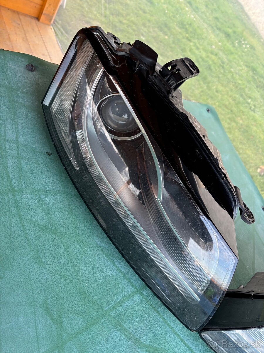 Predám originál xenónové svetla Audi s5/a5 8T - 2