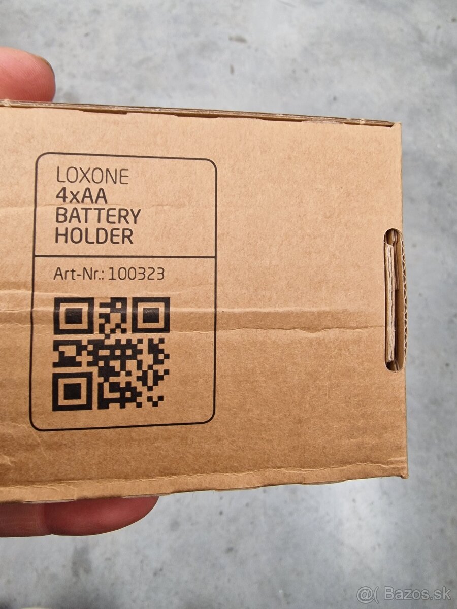 Loxone držiak pre baterie - 2