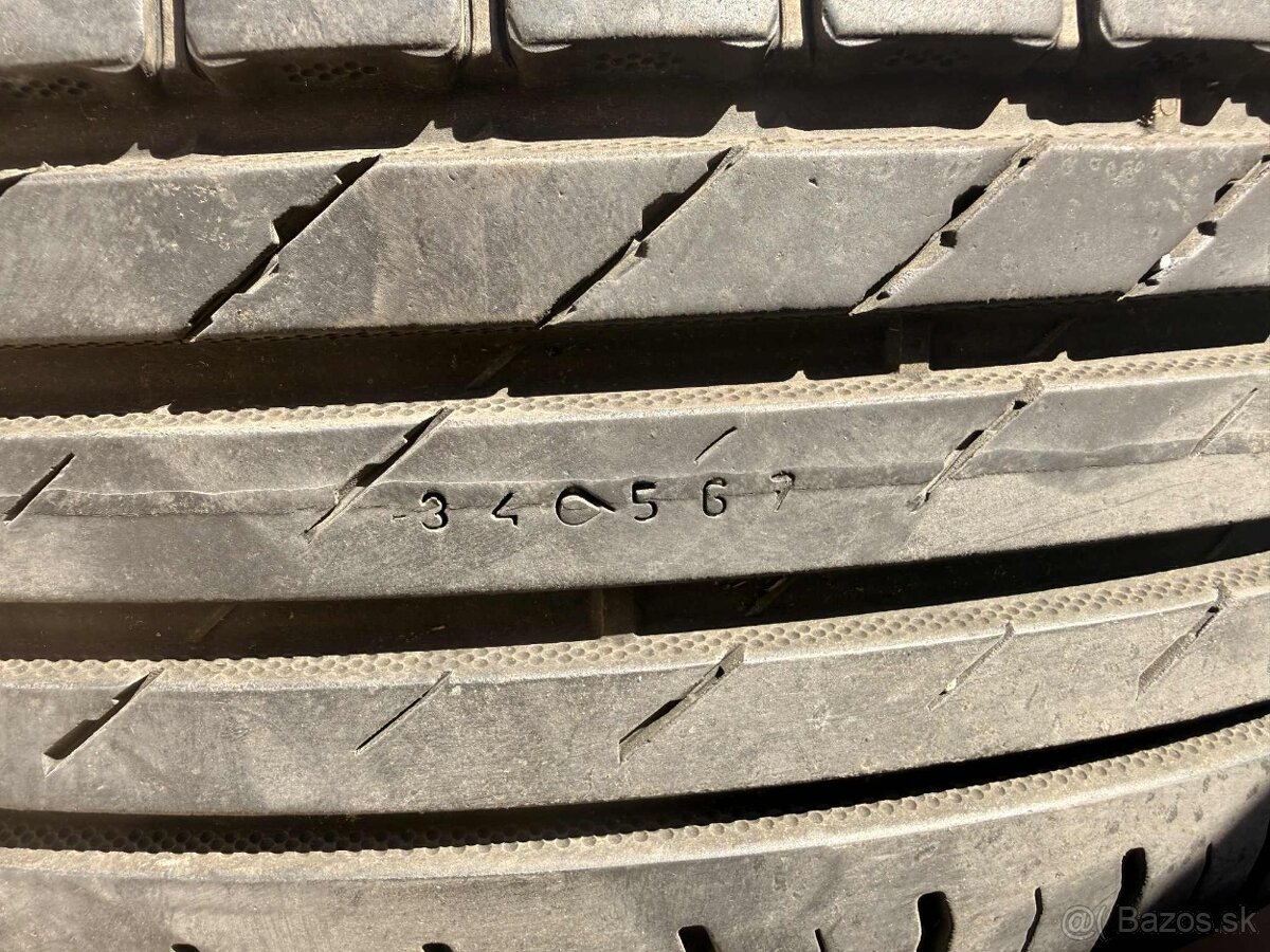 3ks letne pneu Nokian Wetproof 205/55 R17 - 2