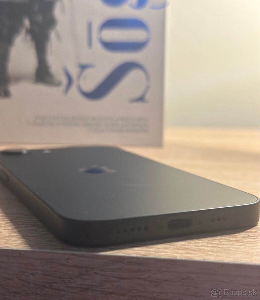 iPhone 16 e 128 gb - AKO NOVÝ -100% Batéria - 2