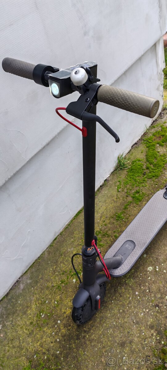 Elektrická kolobežka - 2