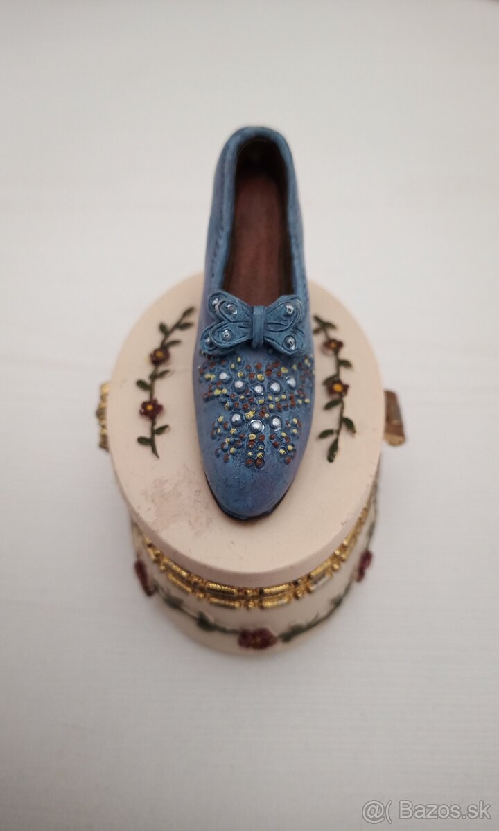 Krásna vintage šperkovnička - 2