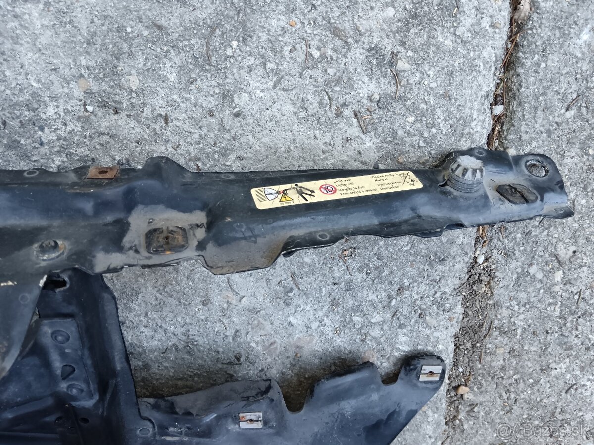 Bmw e39 predne čelo - 2