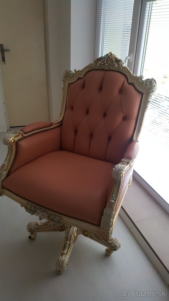 KRESLO KOŽENÉ - otáčacie - 2