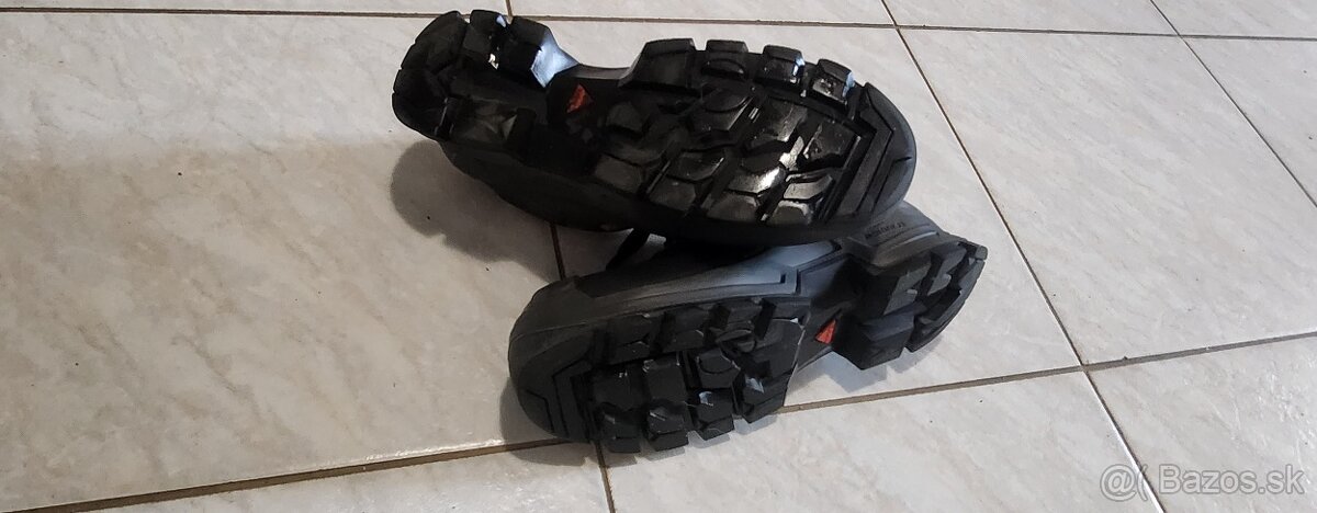 Uvex pracovna bezpečnostná obuv - 2