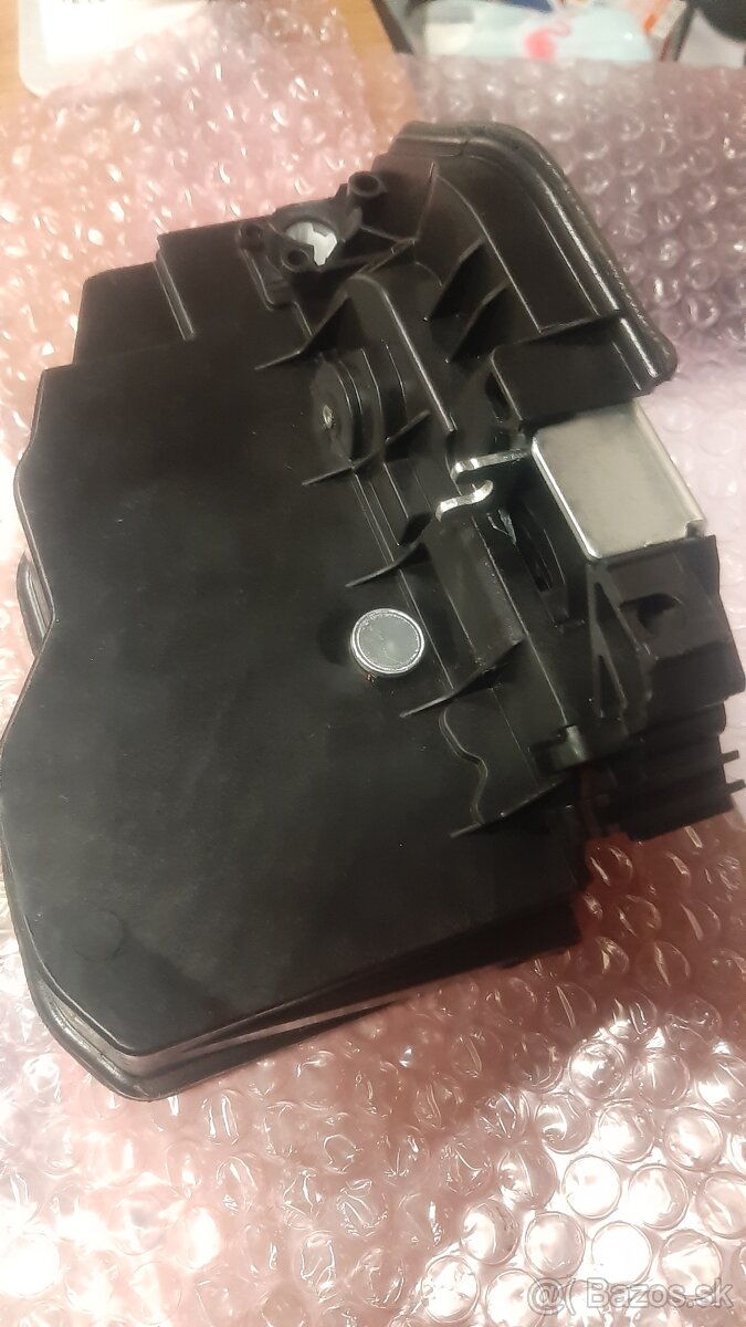 zámka dverí bmw - 2