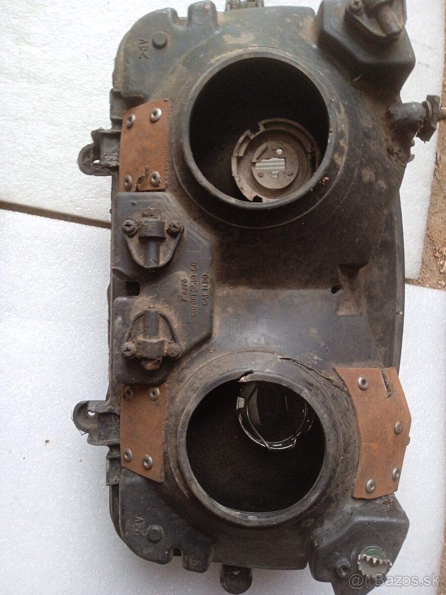 Svetlo GSXR 1100 - 2