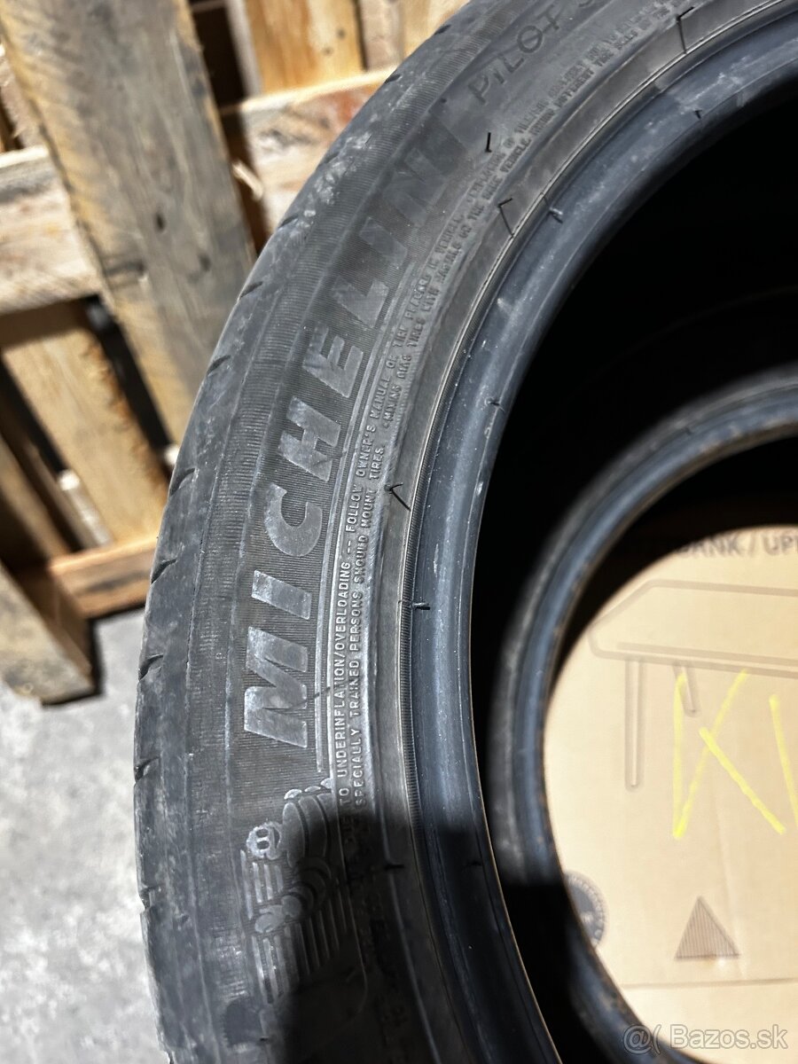 225/45 R18 letne - 2