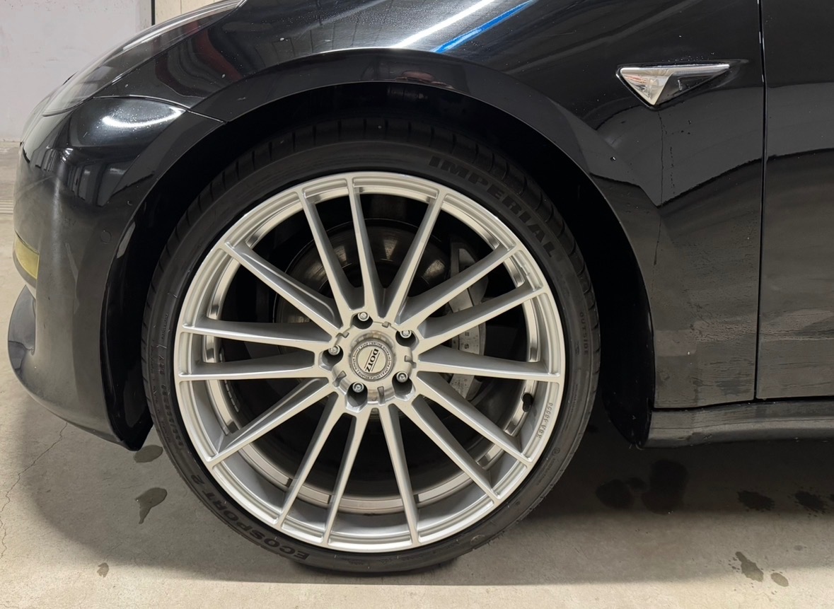 20” 5x114,3 komplet sada+ TPMS snimace - 2