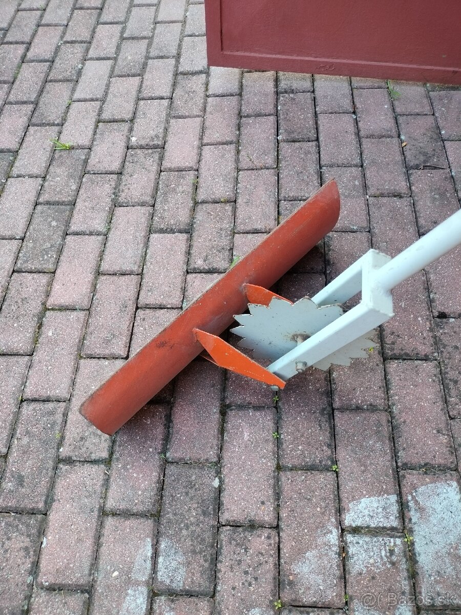 Predám ručnú snežnu radlicu - 2