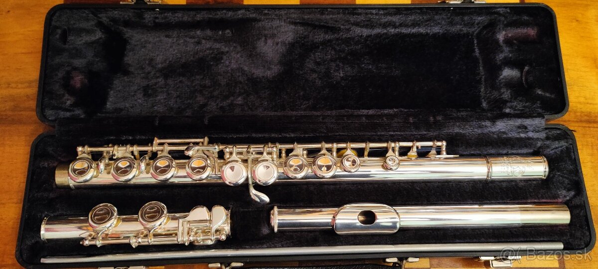 Predám flautu Amati-Denak - 2