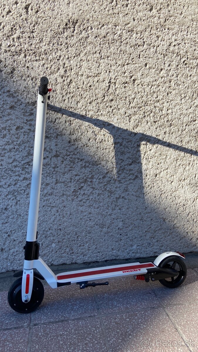 Elektrická kolobežka HECHT 5125 - 2