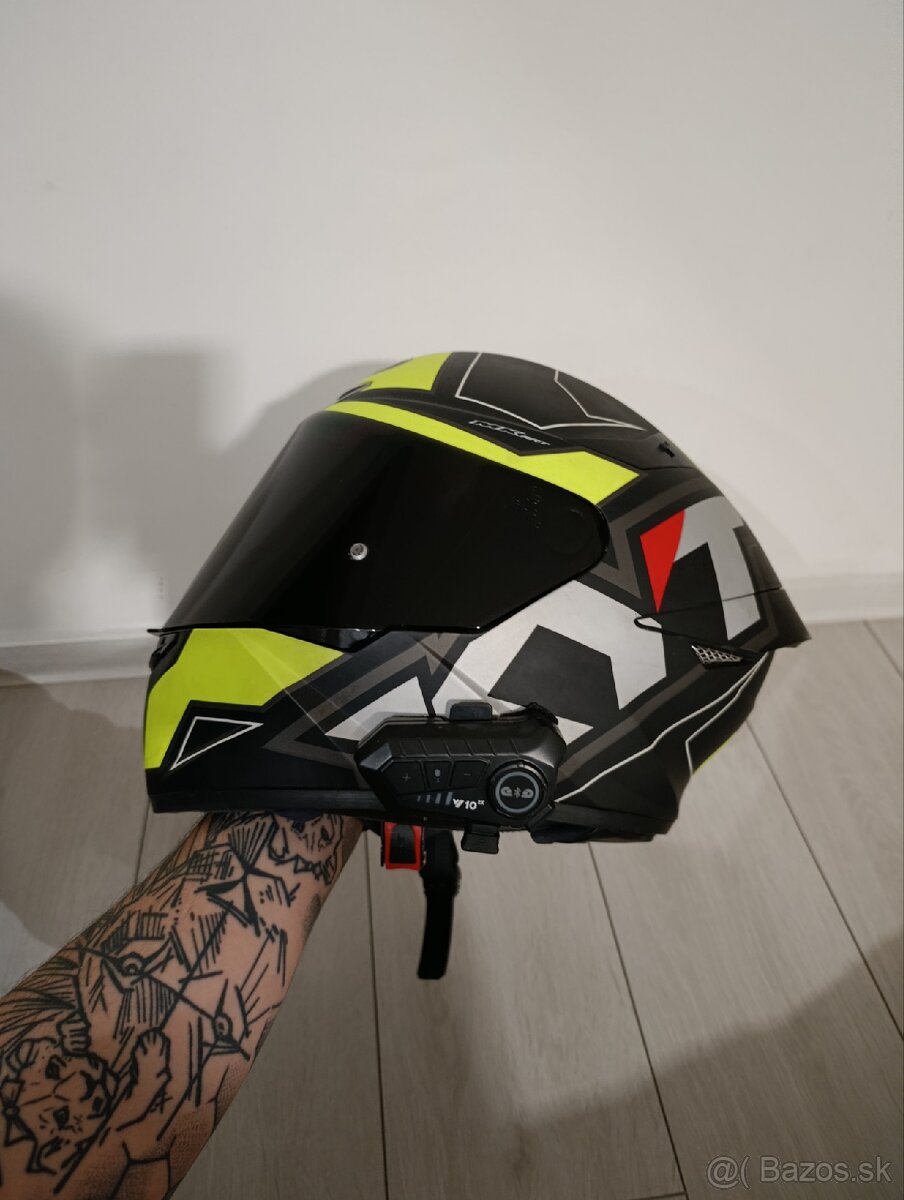 KYT TT prilba - 2