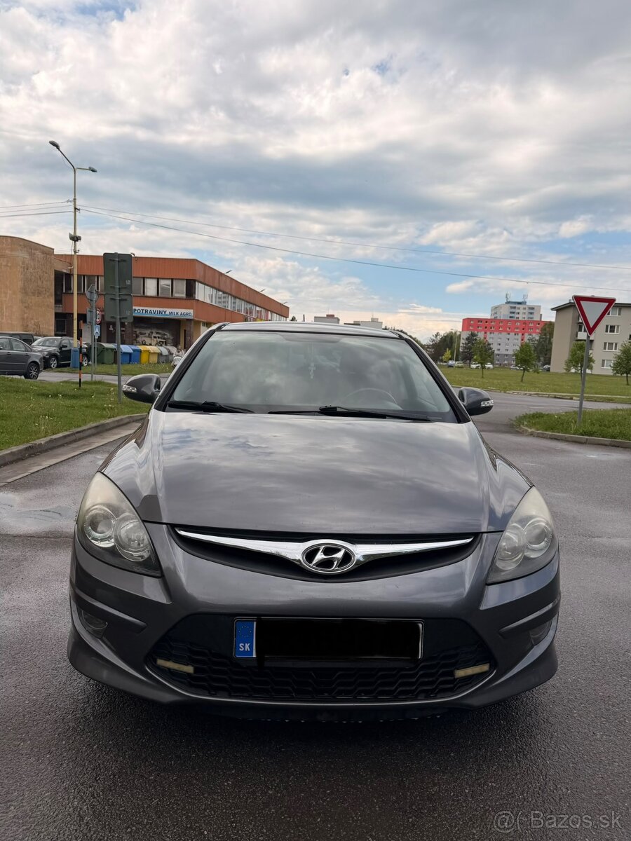 Hyundai i30 1.4 benzín + LPG - 2
