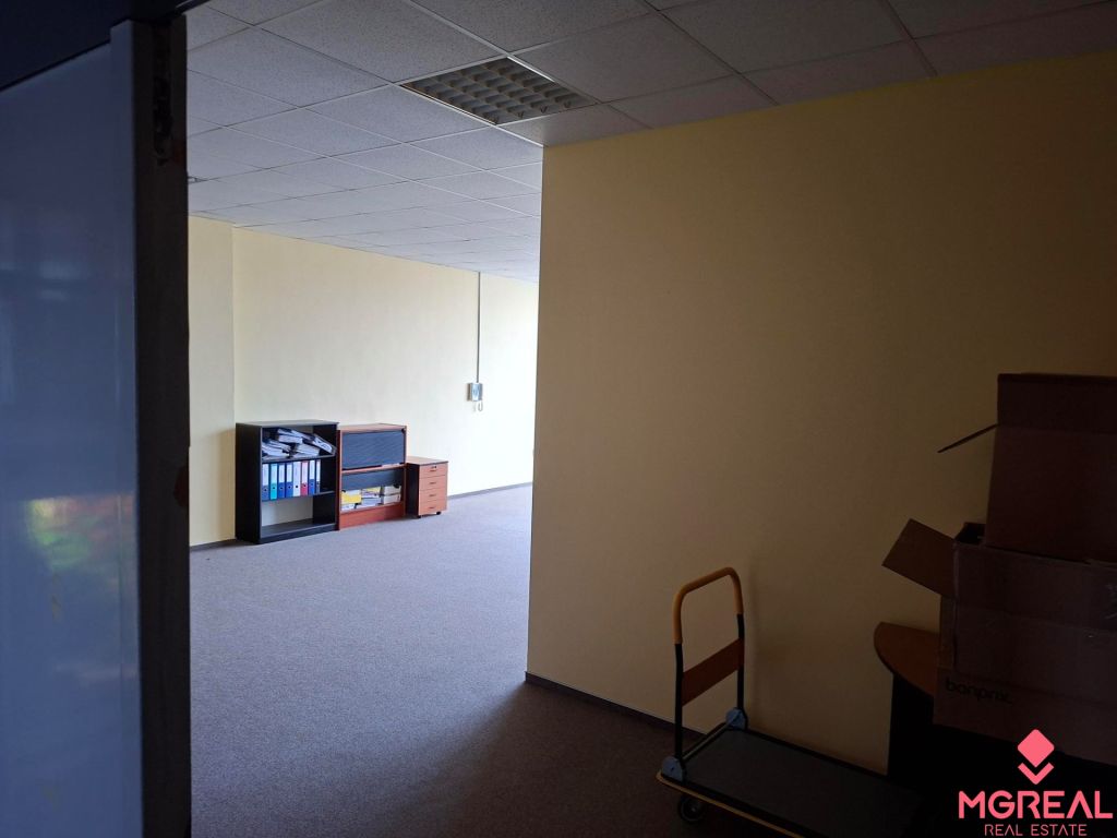TOP CENA: Administratíva 420m2, Dúbravka - 2