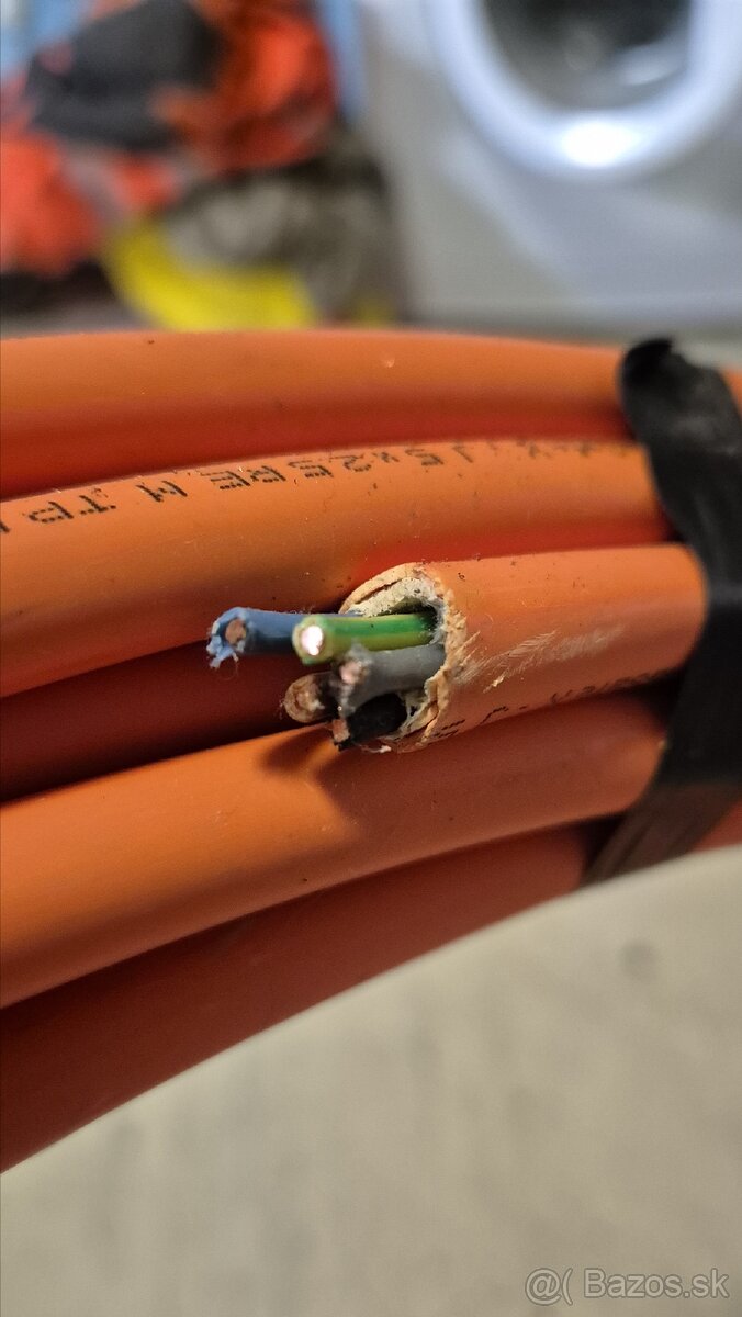 Nehorlavy kabel 5x2,5 - 2