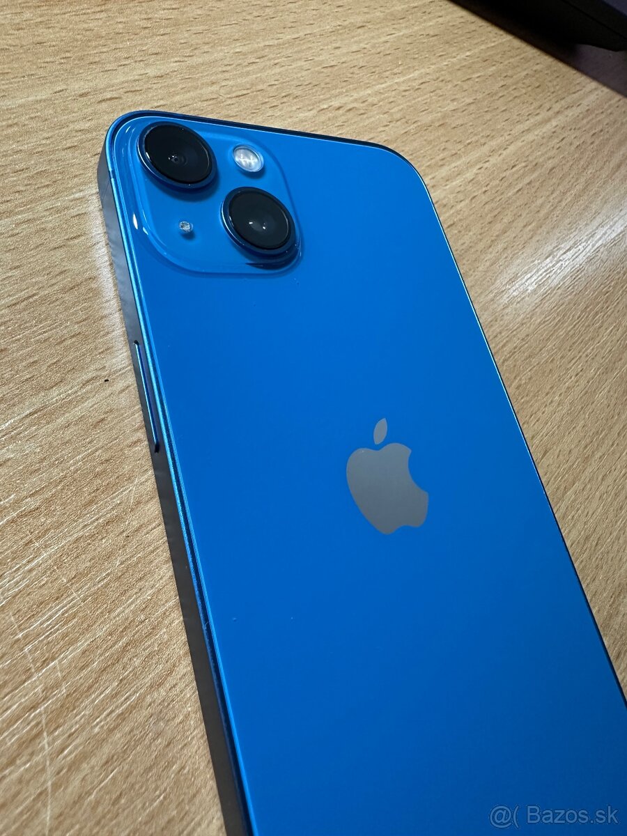IPhone 13 Blue - 2