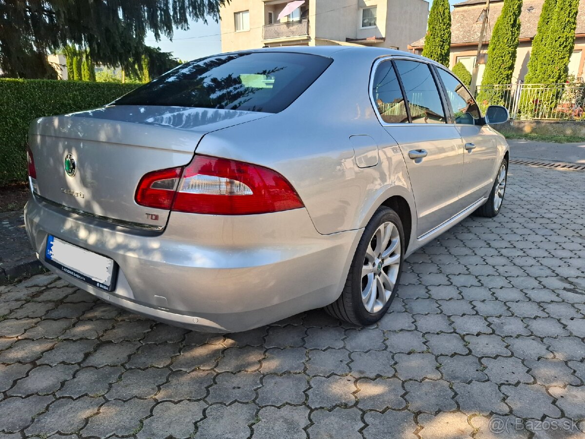 Skoda Superb 2.0 tdi 125kw CR - 2