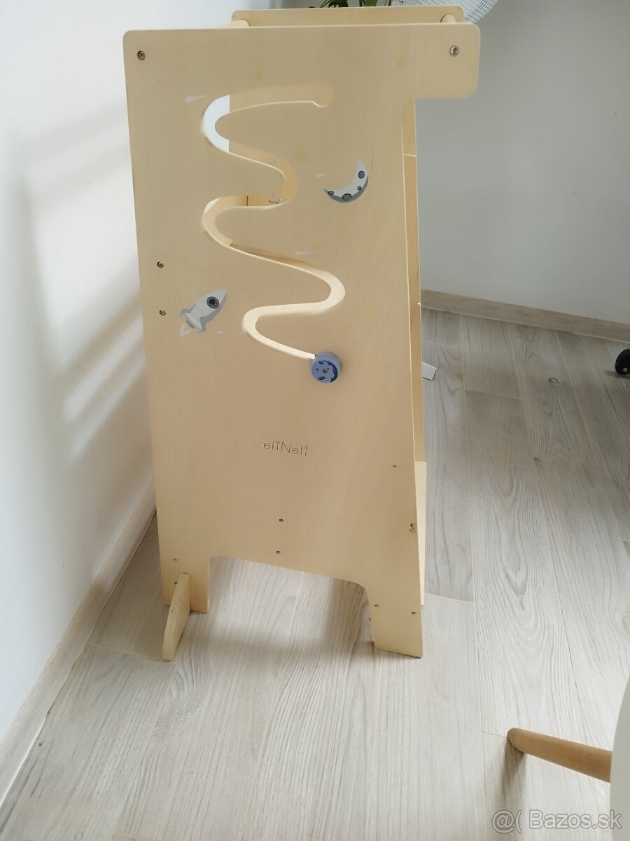 eliNeli rastúca učiaca veža - 2