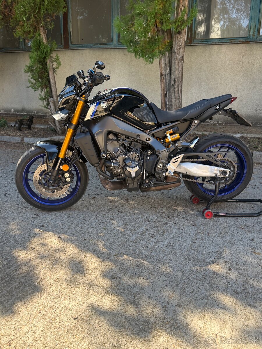 Yamaha mt 09sp - 2