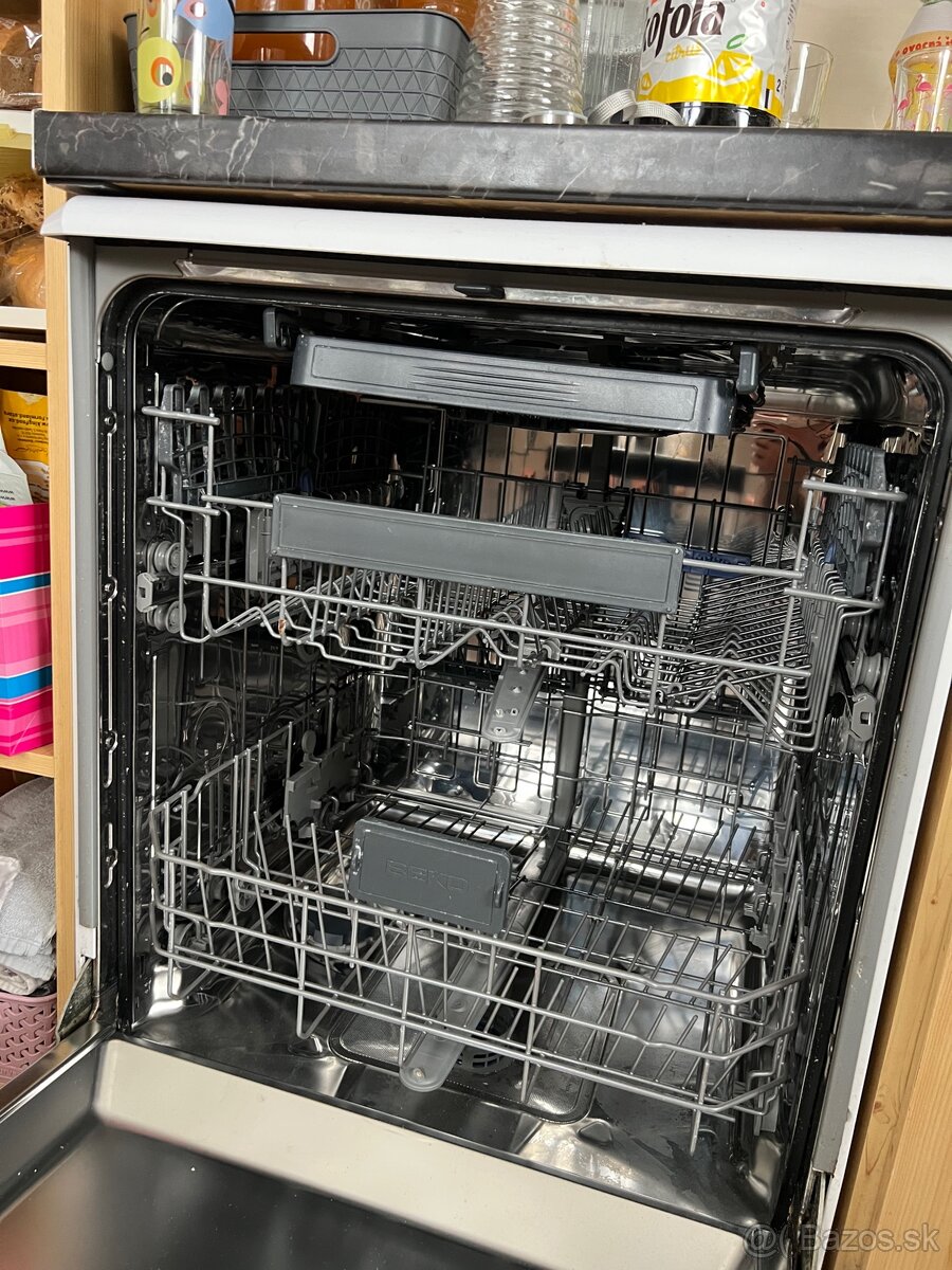 Umývačka riadu BEKO - 2