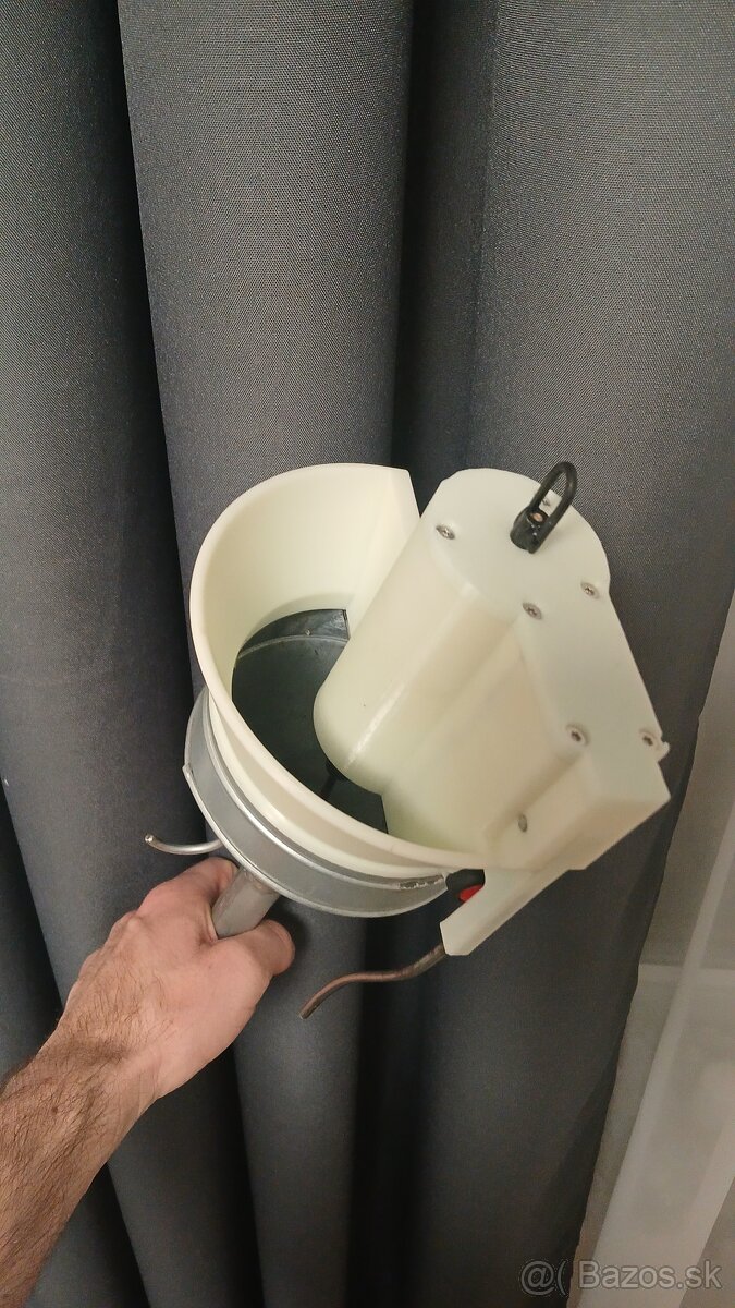 Elektrický kŕmič - 2