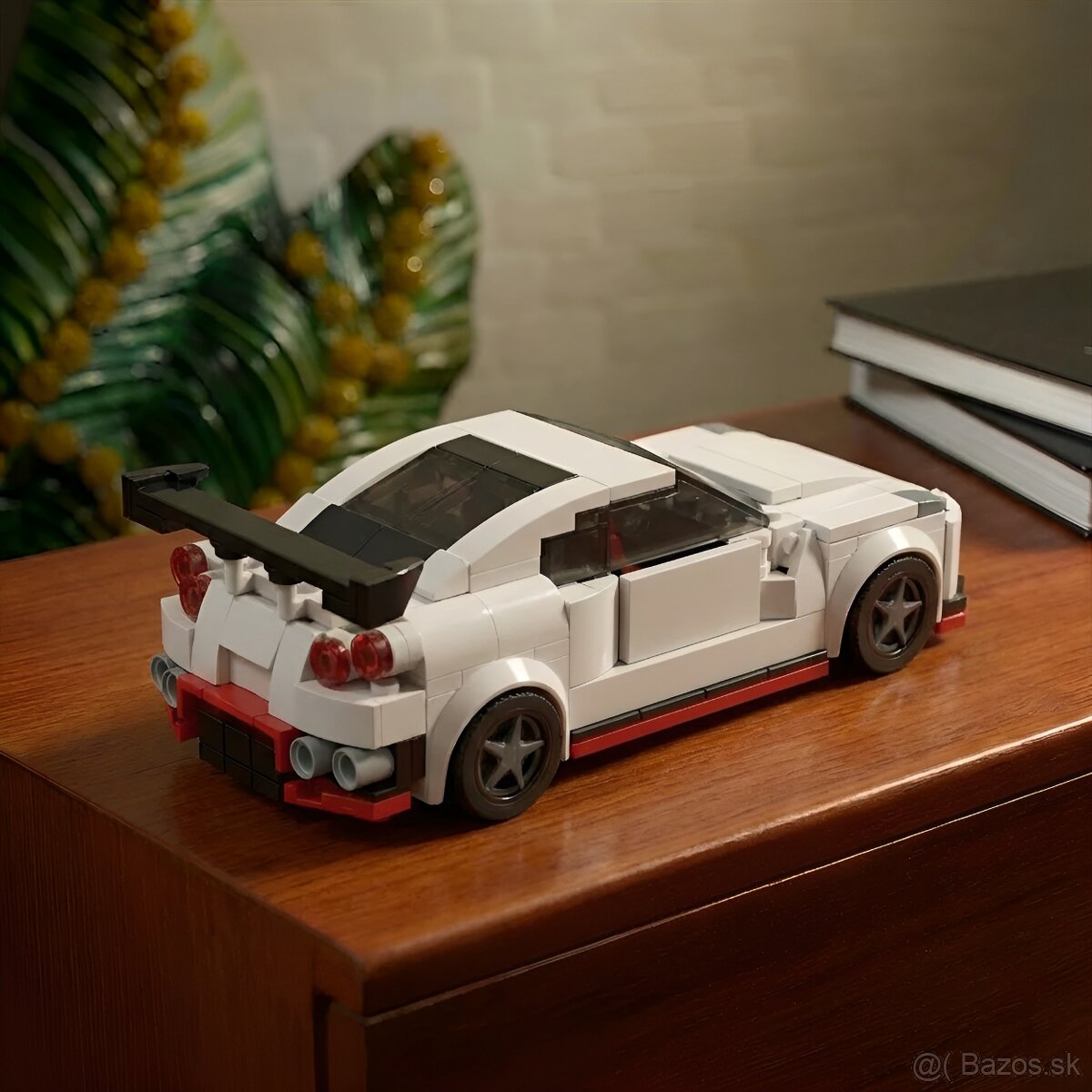 LEGO MOC Nissan GTR - 2