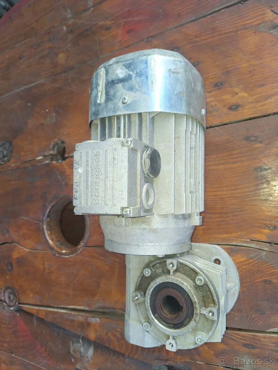 Preodovka s motorom - 2