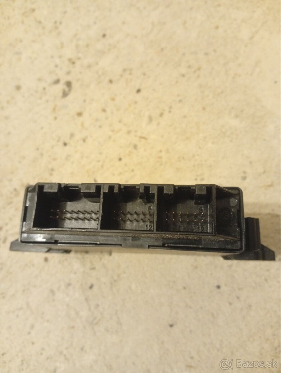 Rj cúvacich senzorov Škoda Octavia 2 - 2