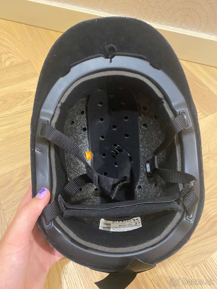 Jazdecka prilba na kone - 2