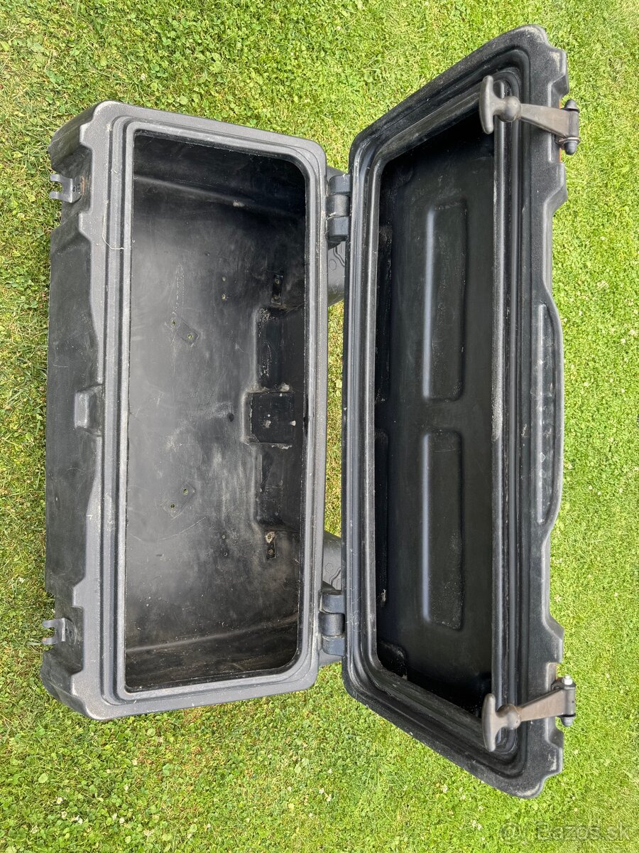 Box na štvorkolku - 2