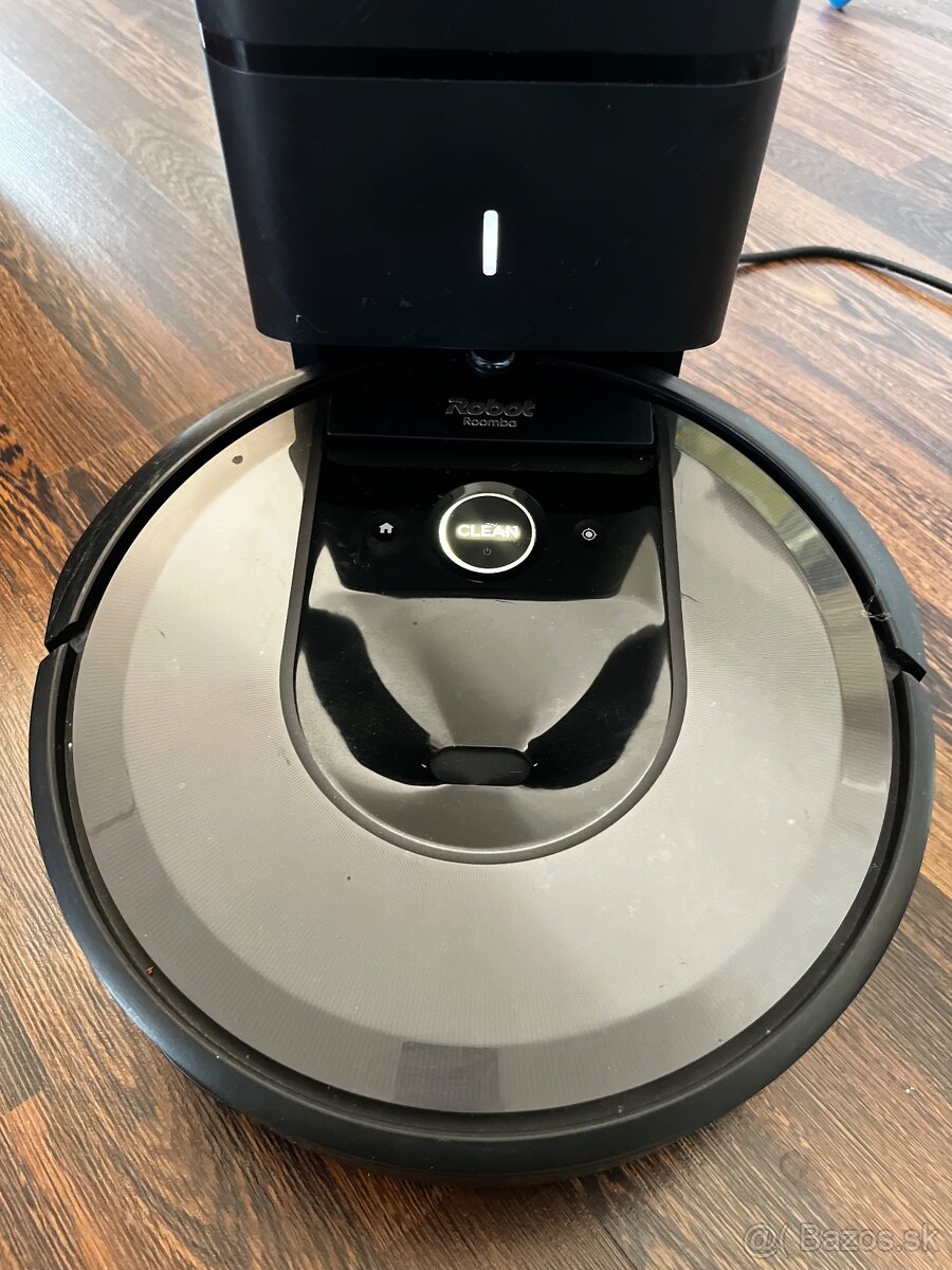 Predam roboticky vysávač iRobot i7 - 2