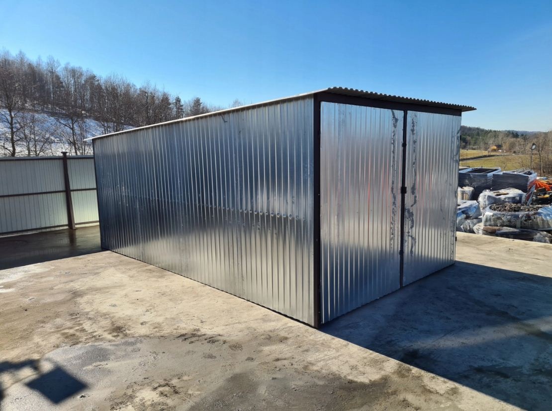 Stavebná búda 2x3m s dovozom a montážou v cene - 2