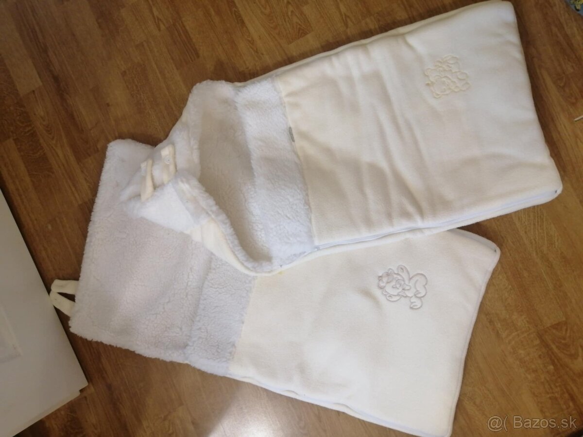 Fusaky z ovčieho runa - 2