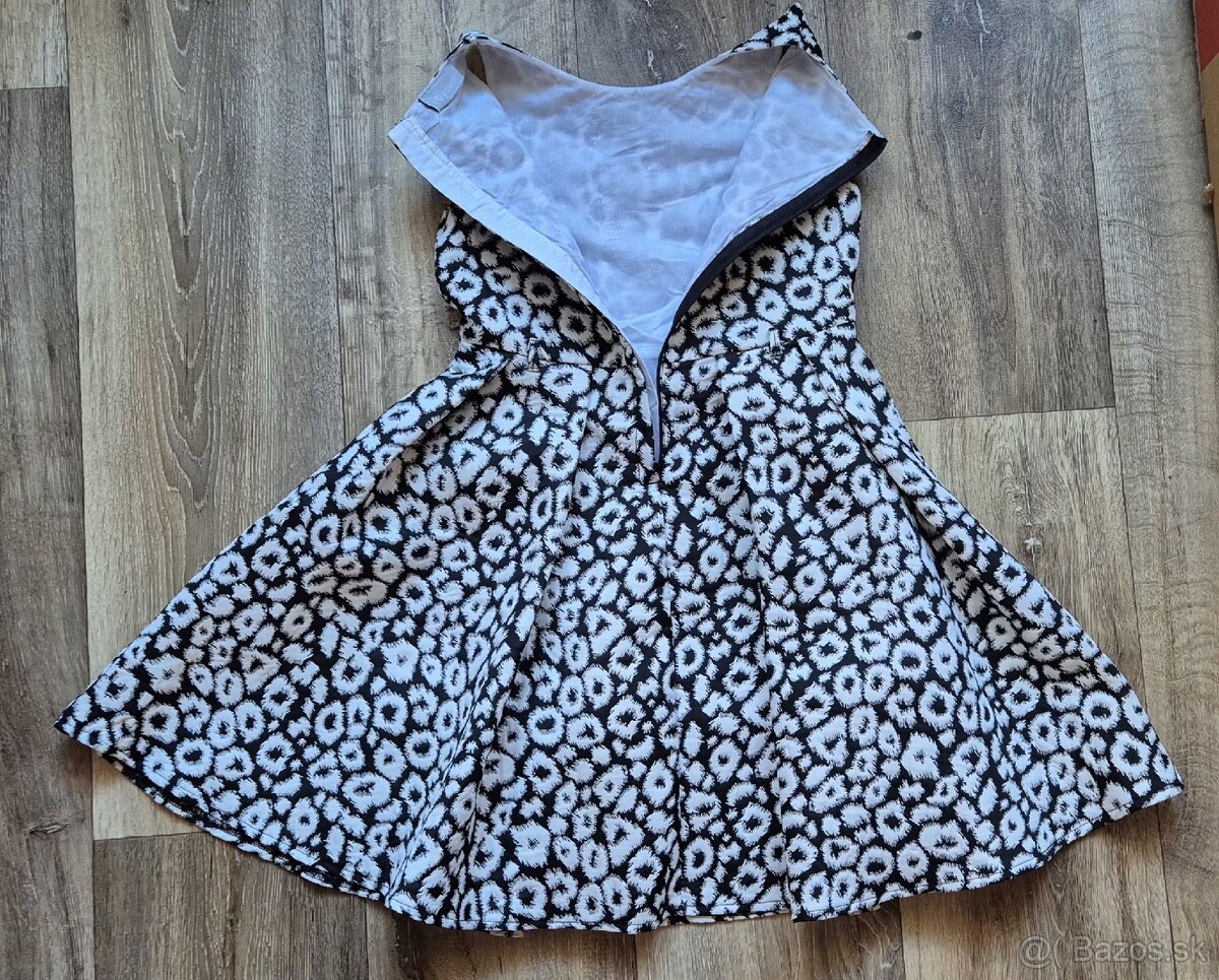 Dievčenské šaty - 2