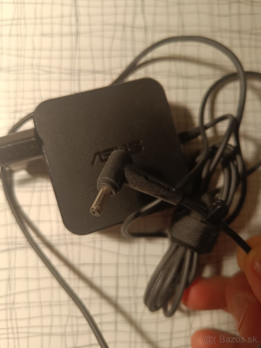 Predám Asus adapter k laptop ADP-45BW C - 2