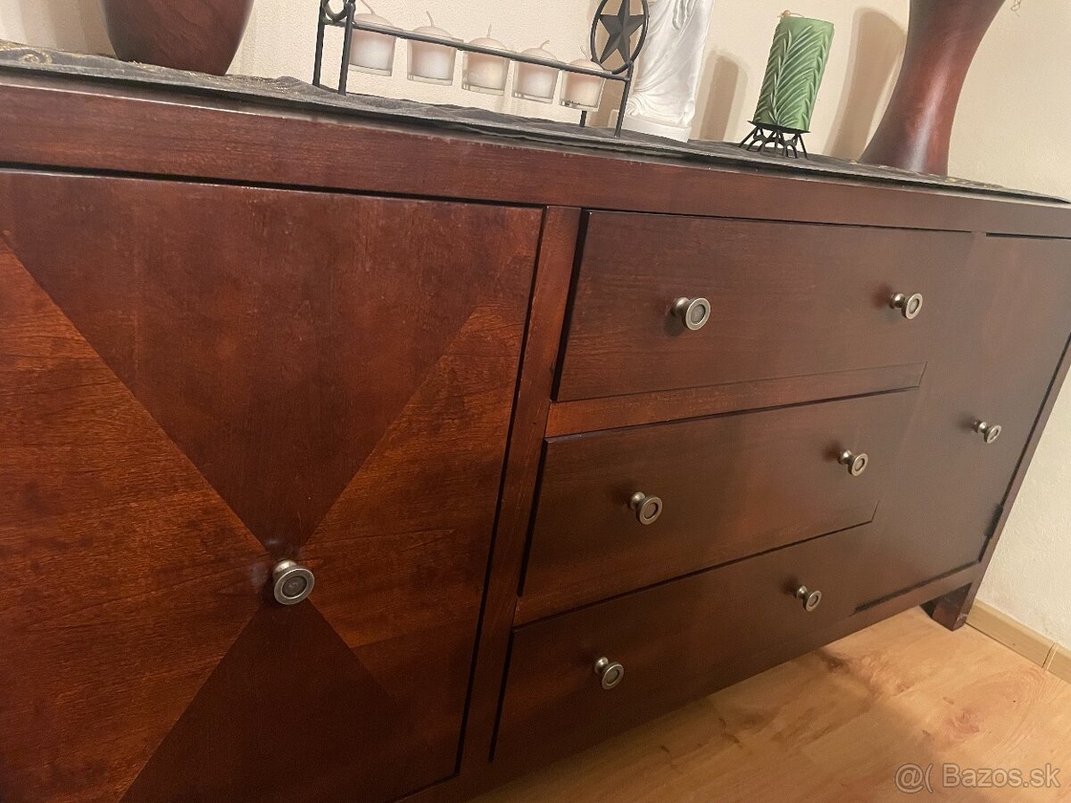 Komoda z masivu - 2
