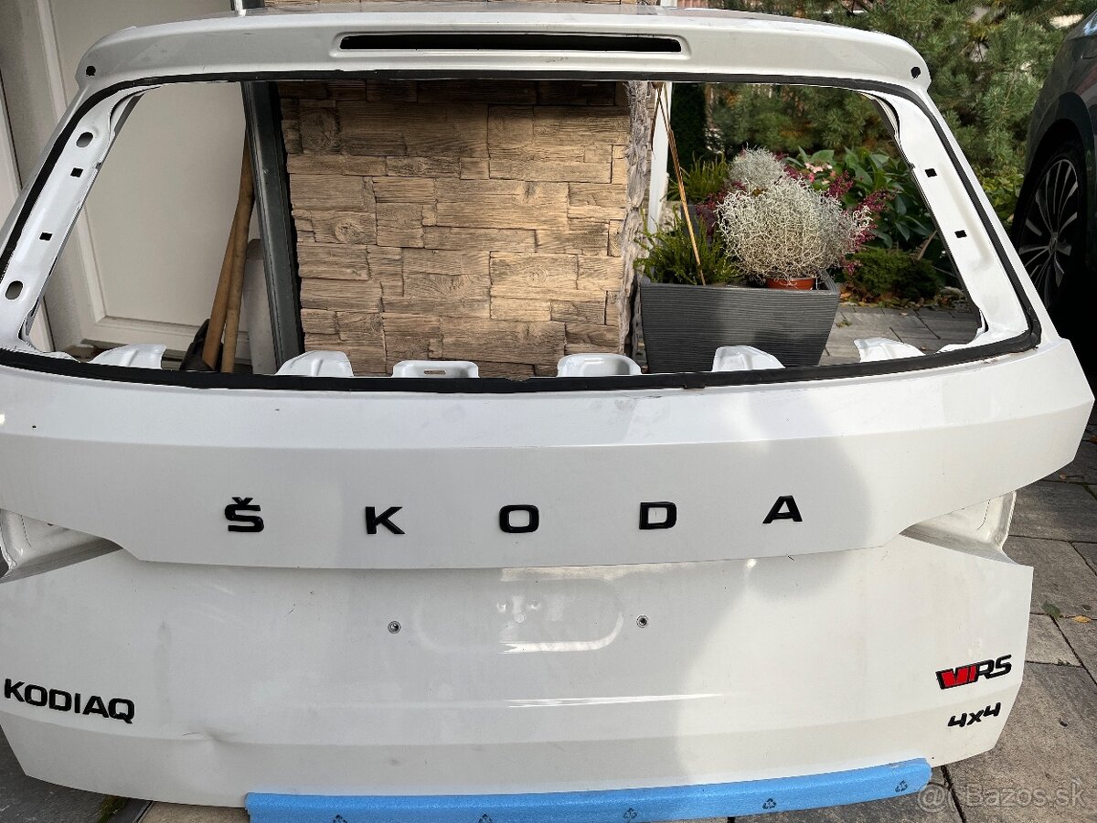 Predam zadne piate dvere Skoda kodiaq - 2