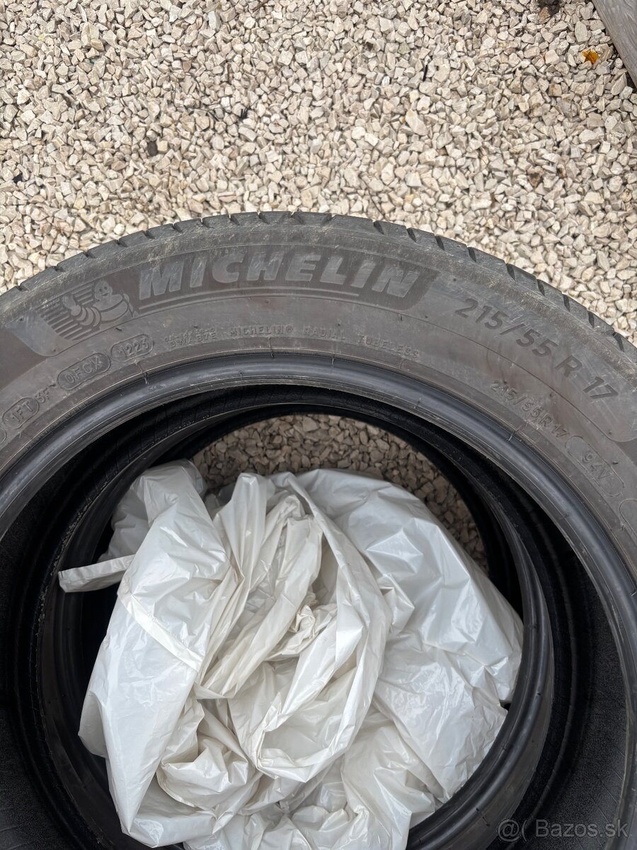 Micheline 215/55/R17 - 2