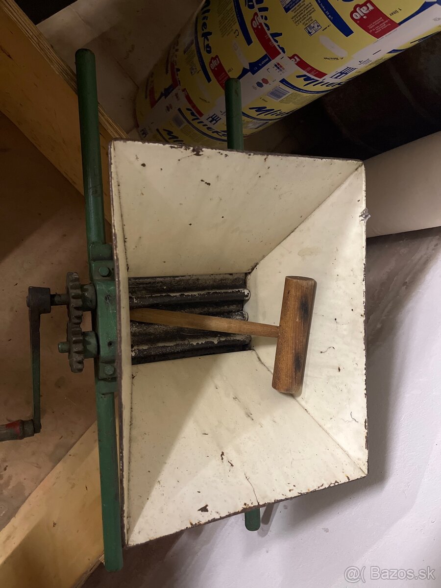 Mlynček na ovocie - 2