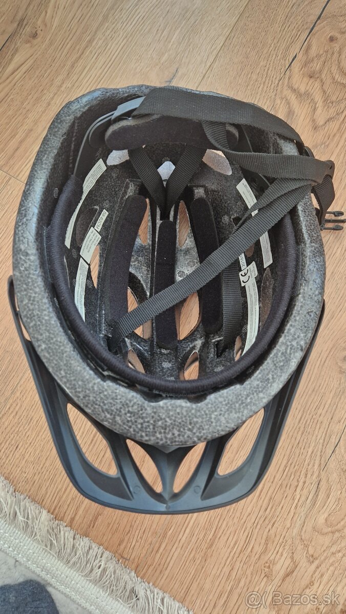 Cyklistická prilba - 2