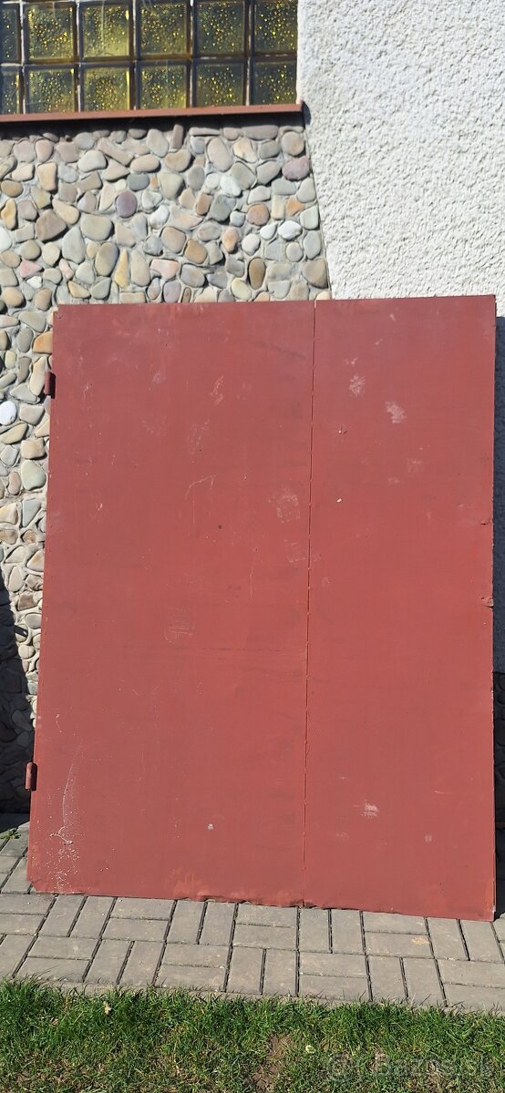 Predam dvojkridlovu Branu - 2