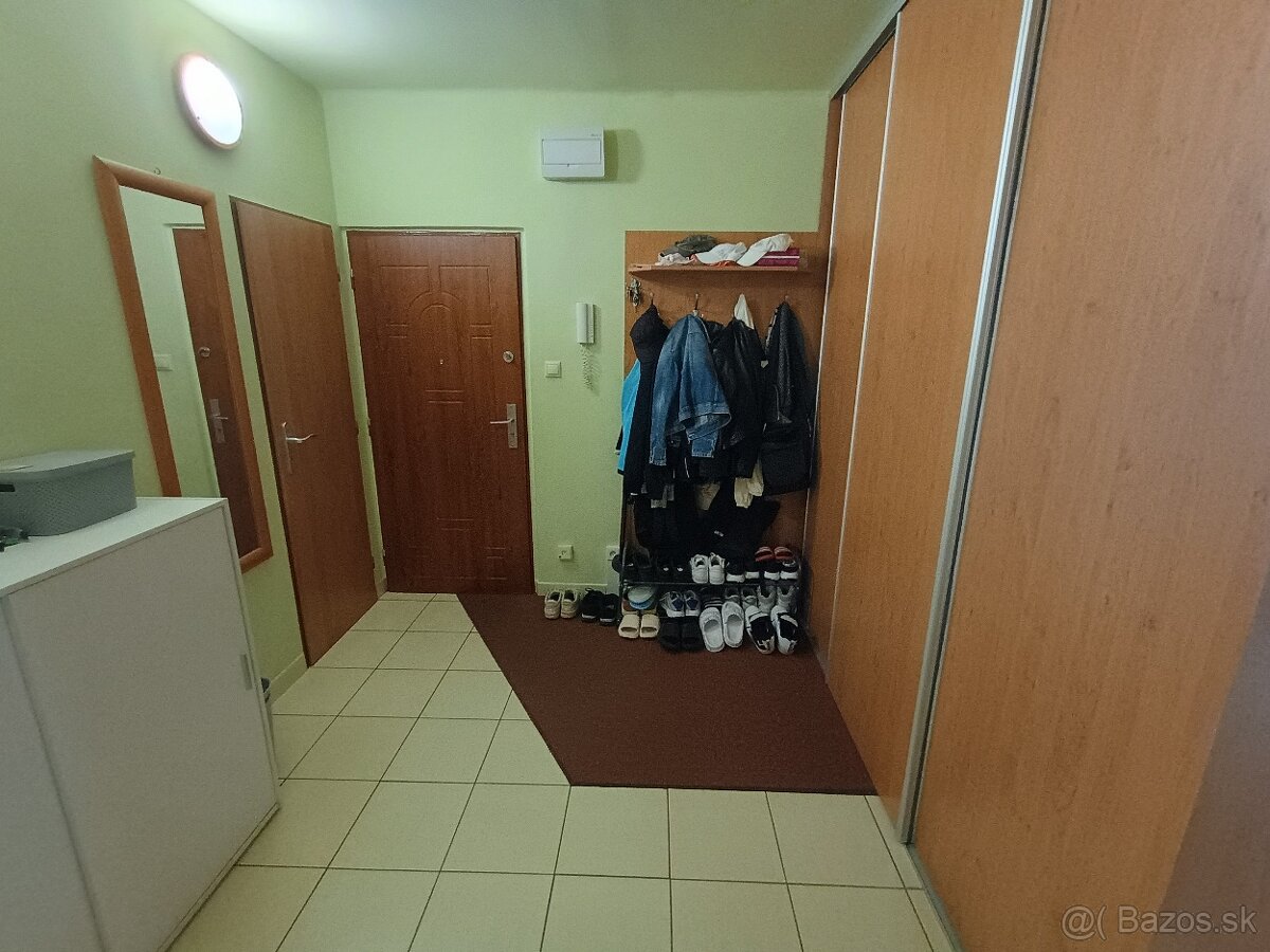 Predám 2 izbový byt - 2