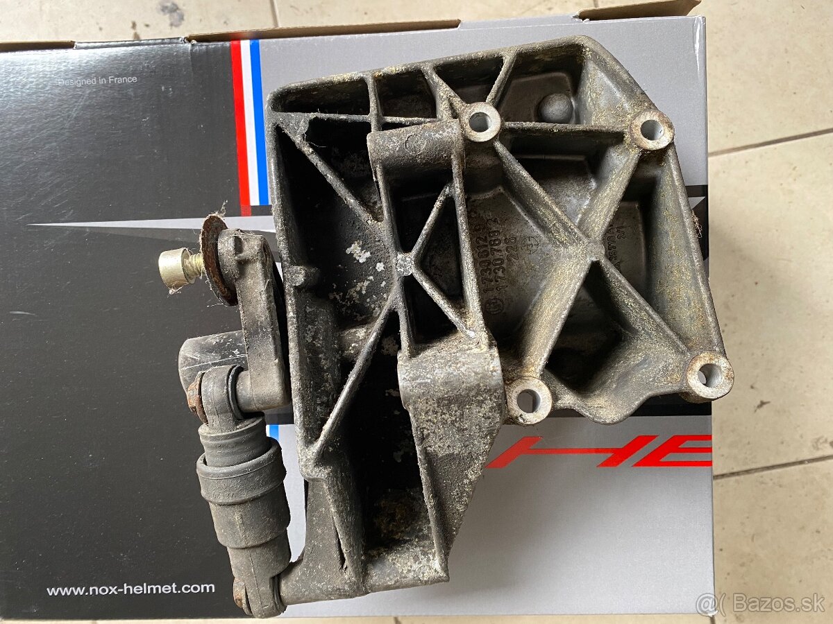 BMW E36 zvody riadaca jednotka dvere čelo držiak m50 - 2